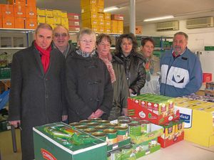 v.l.: Gerald Dörr,Karl-Heinz Wilhelm,Ursula Mlyniec,Hertha Christen,Michaela Kluger,Ursula und Klaus Kießling