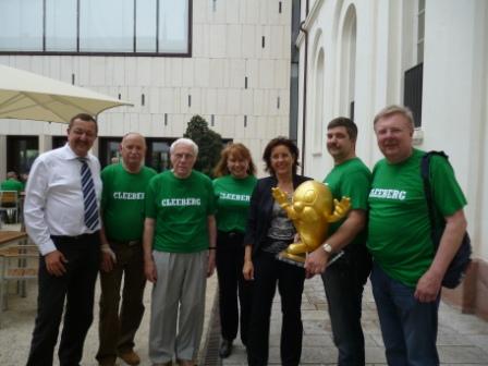 Bild im Landtag mit Andrea Ypsilanti und Michael Siebel MdL`s.